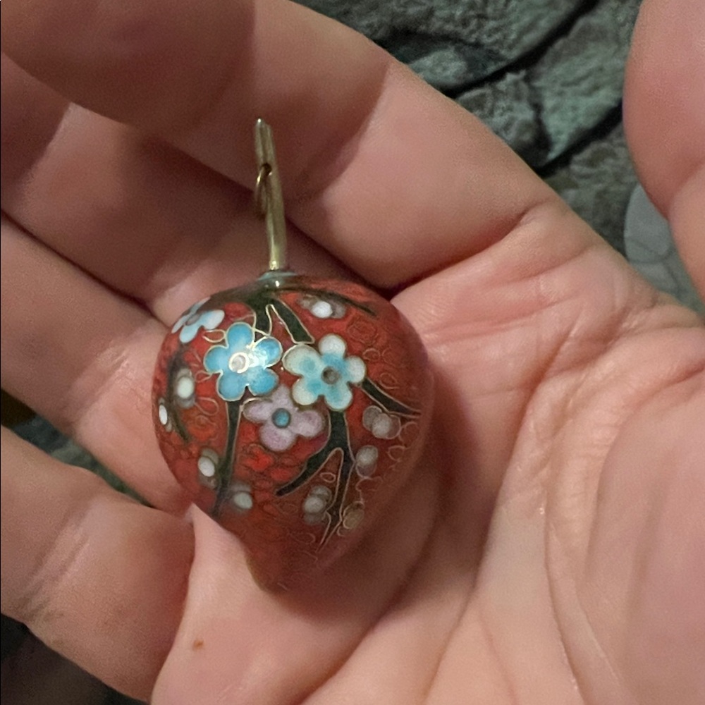Gorgeous Vintage Floral Chinese Cloisone Pendant